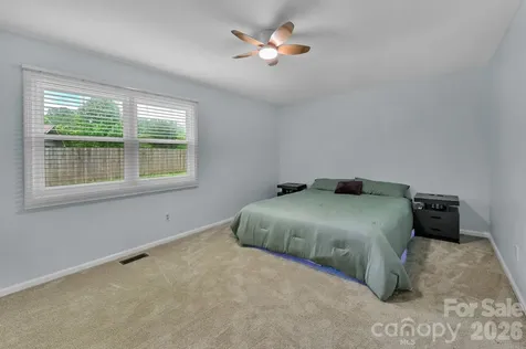 31 St Andrews Drive Etowah NC 28729