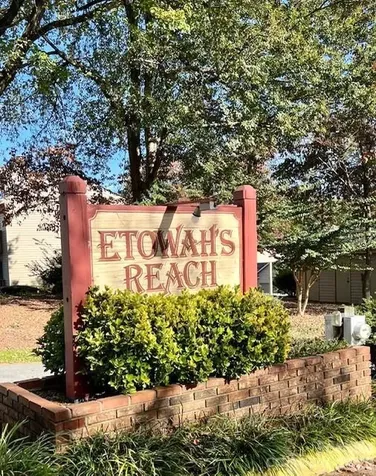 31 St Andrews Drive Etowah NC 28729