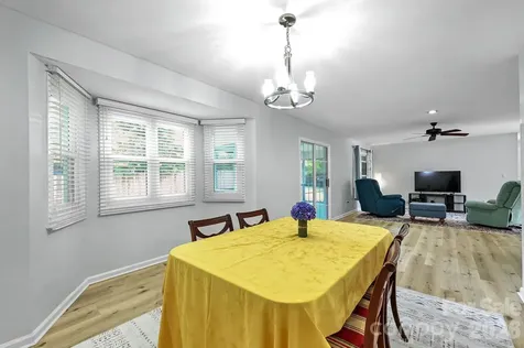 31 St Andrews Drive Etowah NC 28729
