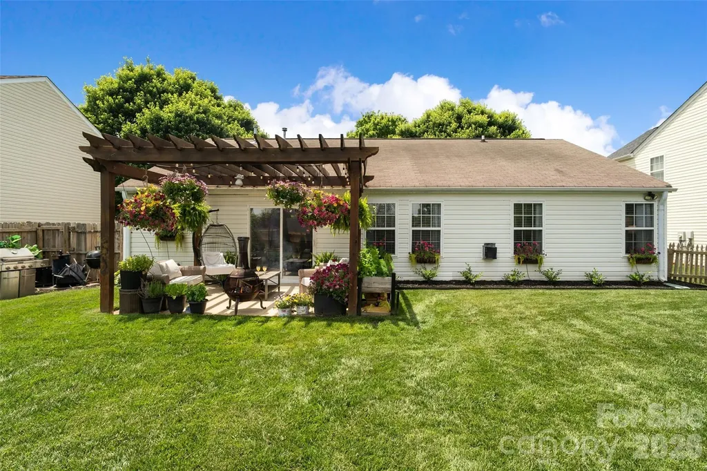 3917 Laurel View Circle Indian Trail NC 28079