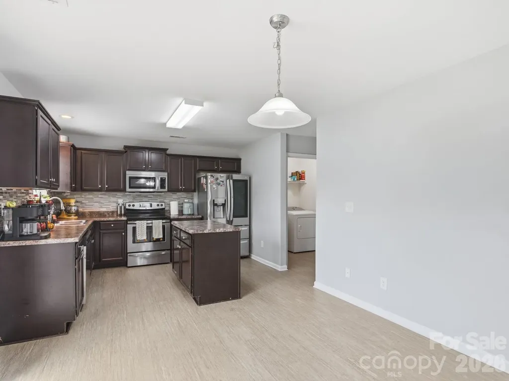 115 Harvest Pointe Drive Statesville NC 28677