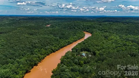 106 River View Drive Mooresboro NC 28114