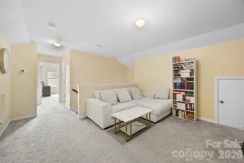 700 Wood Lily Drive Belmont NC 28012