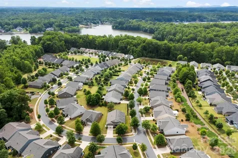 700 Wood Lily Drive Belmont NC 28012