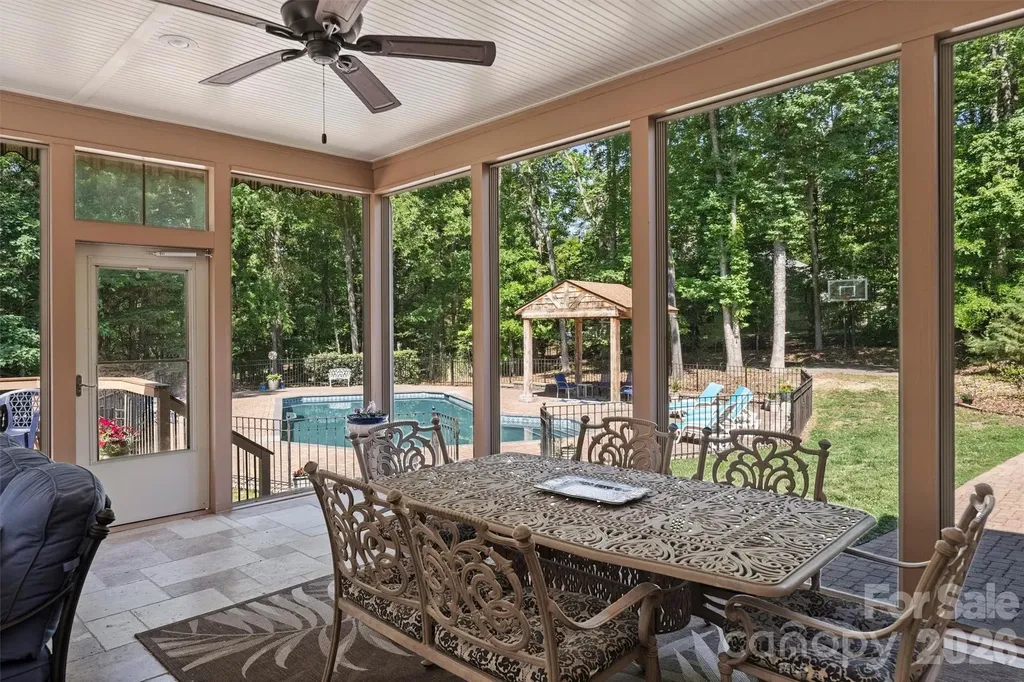 3301 Providence Plantation Lane Charlotte NC 28270