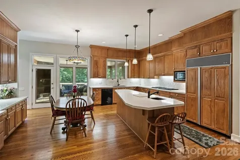 3301 Providence Plantation Lane Charlotte NC 28270