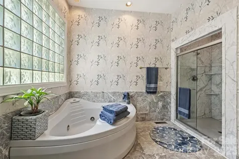 3301 Providence Plantation Lane Charlotte NC 28270