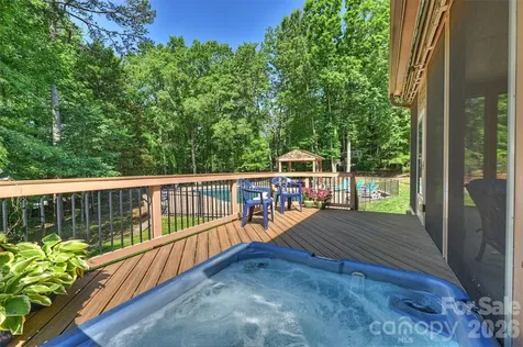 3301 Providence Plantation Lane Charlotte NC 28270