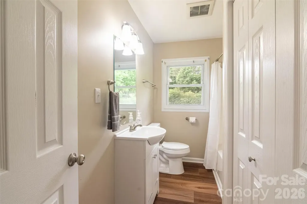 156 Doggett Grove Road Forest City NC 28043