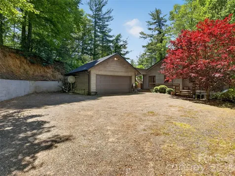 255 Westover Lane Burnsville NC 28714