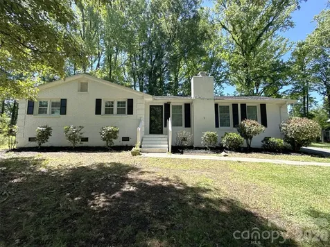 5710 Charing Place Charlotte NC 28211