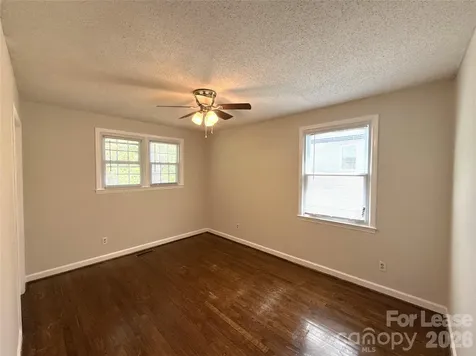 5710 Charing Place Charlotte NC 28211