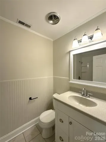 5710 Charing Place Charlotte NC 28211