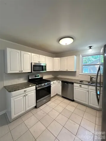 5710 Charing Place Charlotte NC 28211