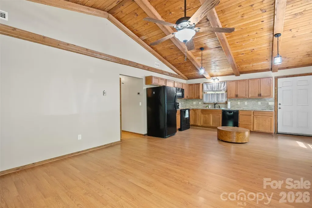 107 Pretty View Lane Waynesville NC 28786
