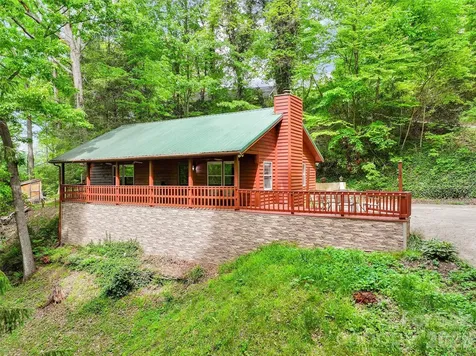 107 Pretty View Lane Waynesville NC 28786