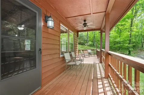 107 Pretty View Lane Waynesville NC 28786