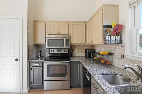 12025 Freshwell Road Charlotte NC 28273