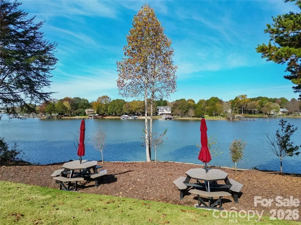 108 Helm Lane Mooresville NC 28117