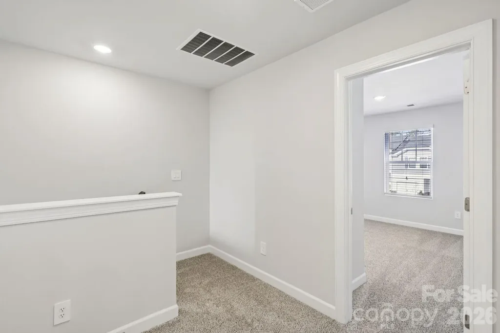 9044 Foggy Brook Loop Charlotte NC 28216