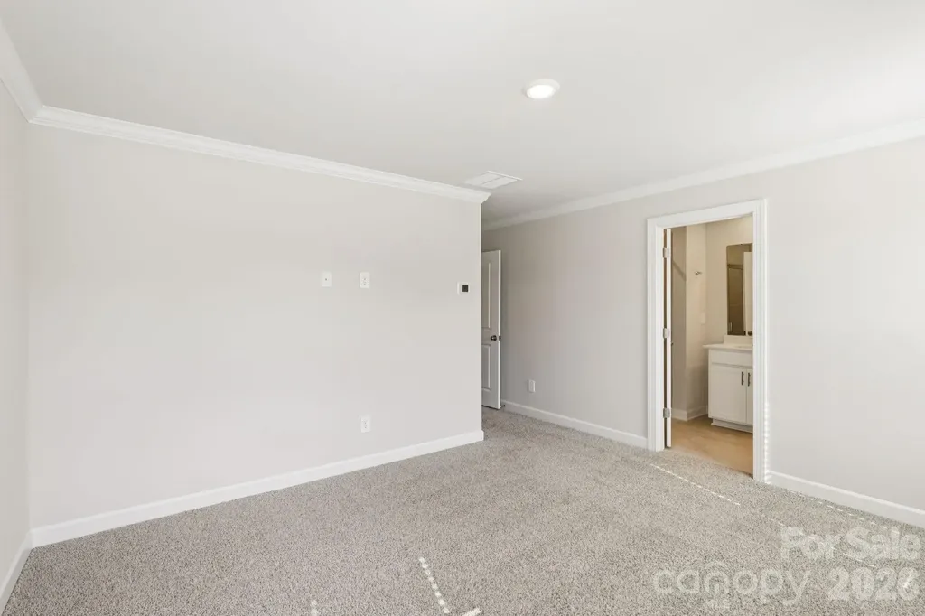 9044 Foggy Brook Loop Charlotte NC 28216