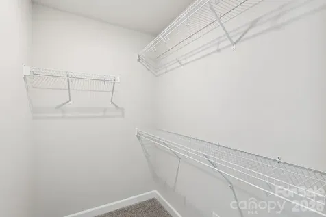 9044 Foggy Brook Loop Charlotte NC 28216