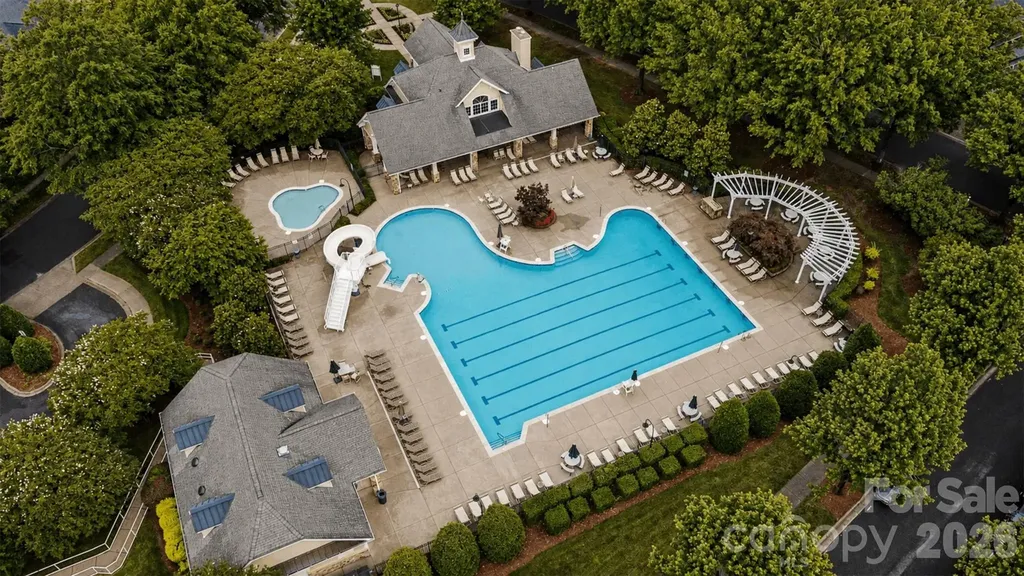 1116 Millbank Drive Matthews NC 28104