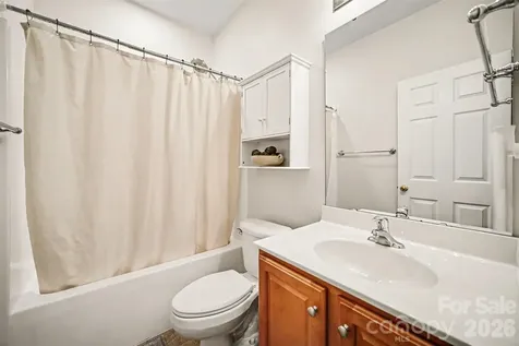 1116 Millbank Drive Matthews NC 28104