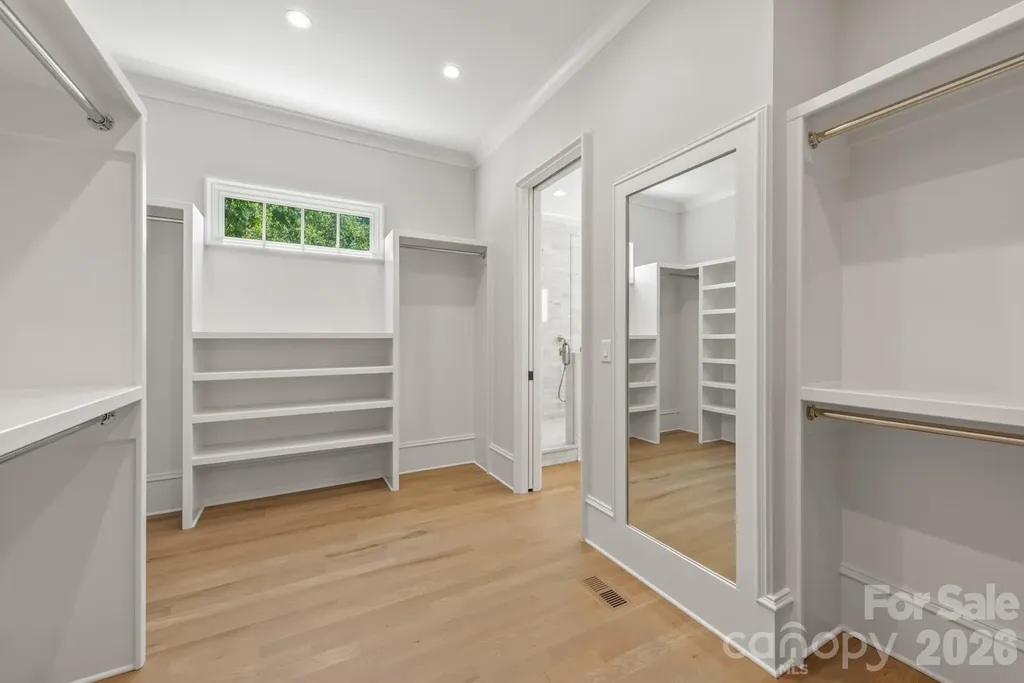 5555 Lansing Drive Charlotte NC 28270