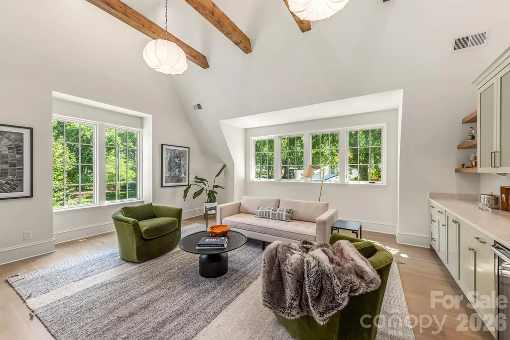 5555 Lansing Drive Charlotte NC 28270