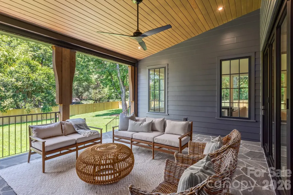 5555 Lansing Drive Charlotte NC 28270