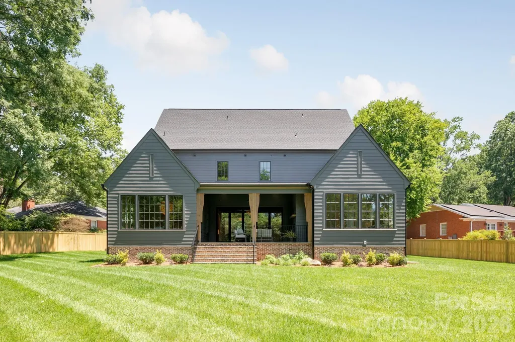 5555 Lansing Drive Charlotte NC 28270