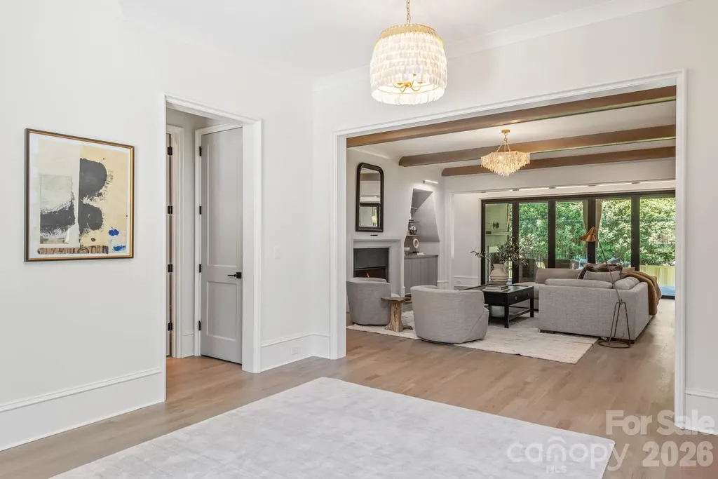 5555 Lansing Drive Charlotte NC 28270