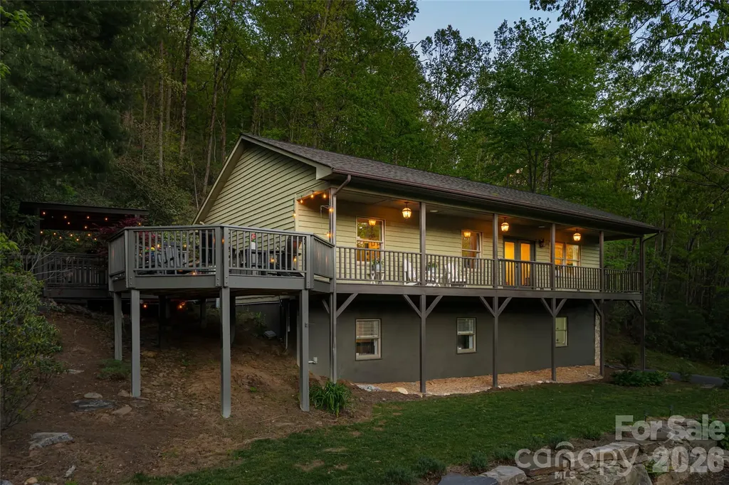 2159 North Fork Right Fork Road Black Mountain NC 28711