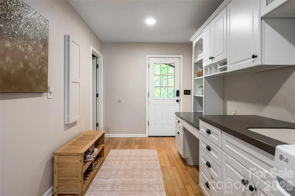2159 North Fork Right Fork Road Black Mountain NC 28711