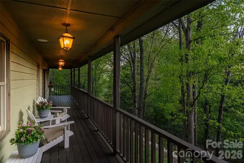 2159 North Fork Right Fork Road Black Mountain NC 28711
