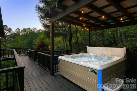 2159 North Fork Right Fork Road Black Mountain NC 28711