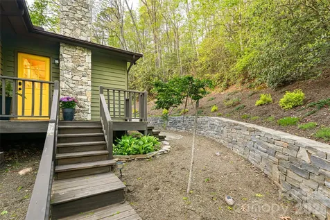 2159 North Fork Right Fork Road Black Mountain NC 28711
