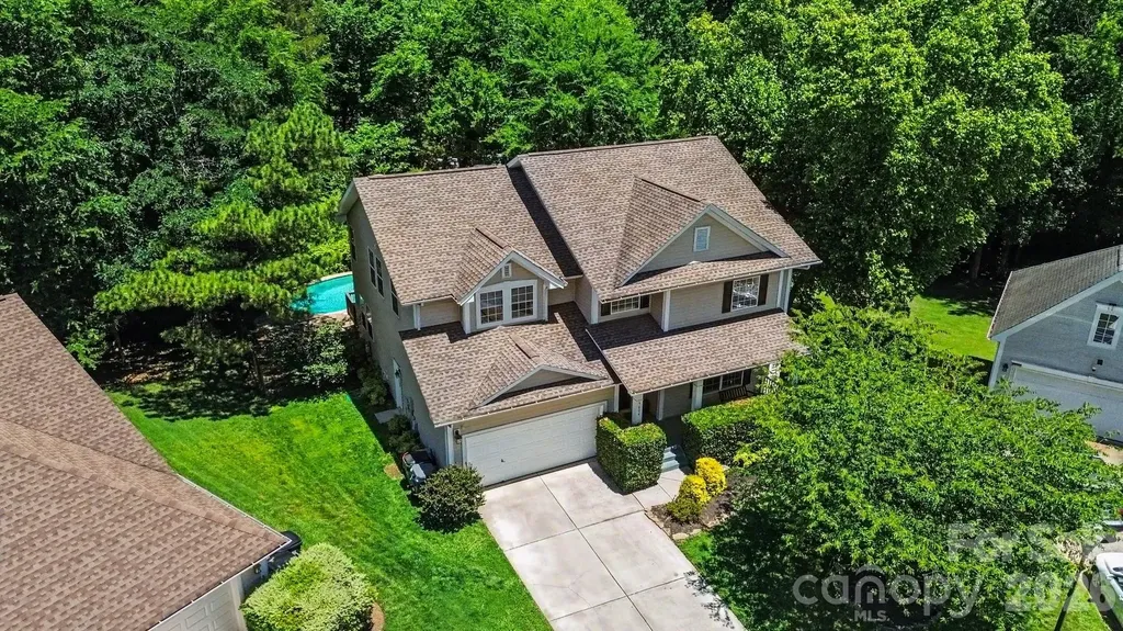 5604 Edgeweir Court Charlotte NC 28269