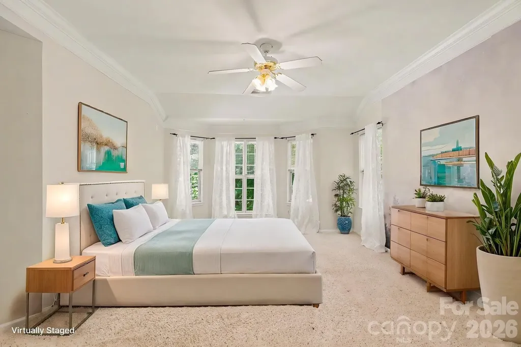 5604 Edgeweir Court Charlotte NC 28269