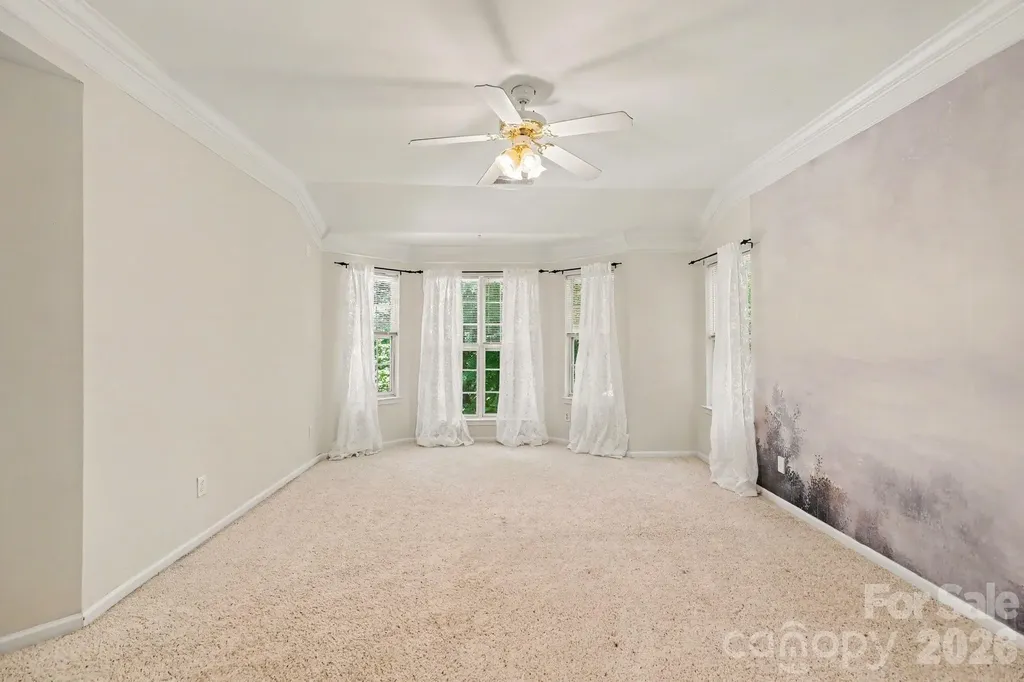 5604 Edgeweir Court Charlotte NC 28269