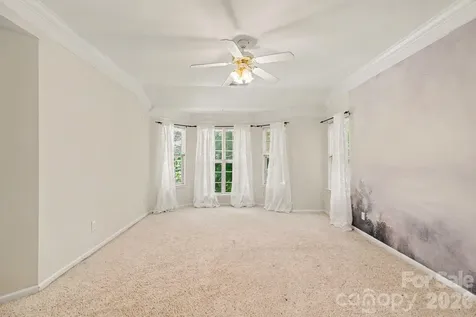 5604 Edgeweir Court Charlotte NC 28269