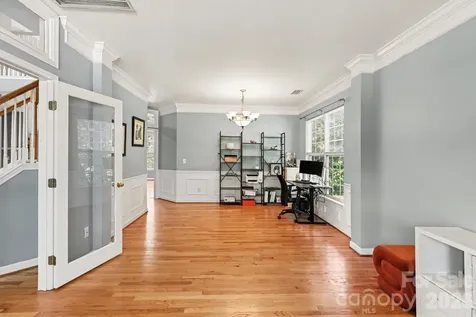 5604 Edgeweir Court Charlotte NC 28269