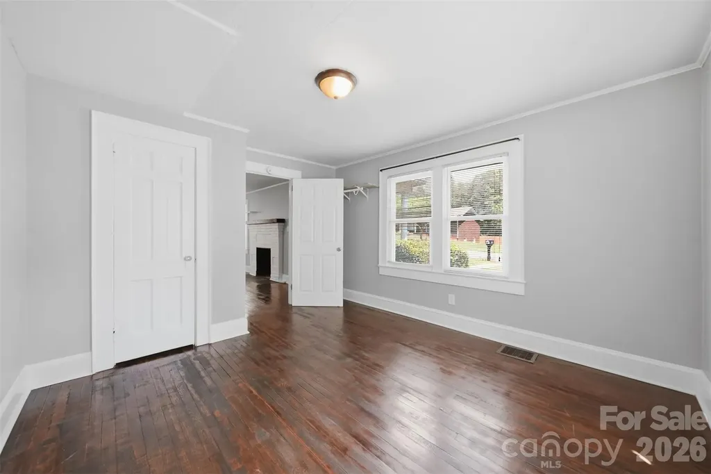 210 Valdese Drive Morganton NC 28655