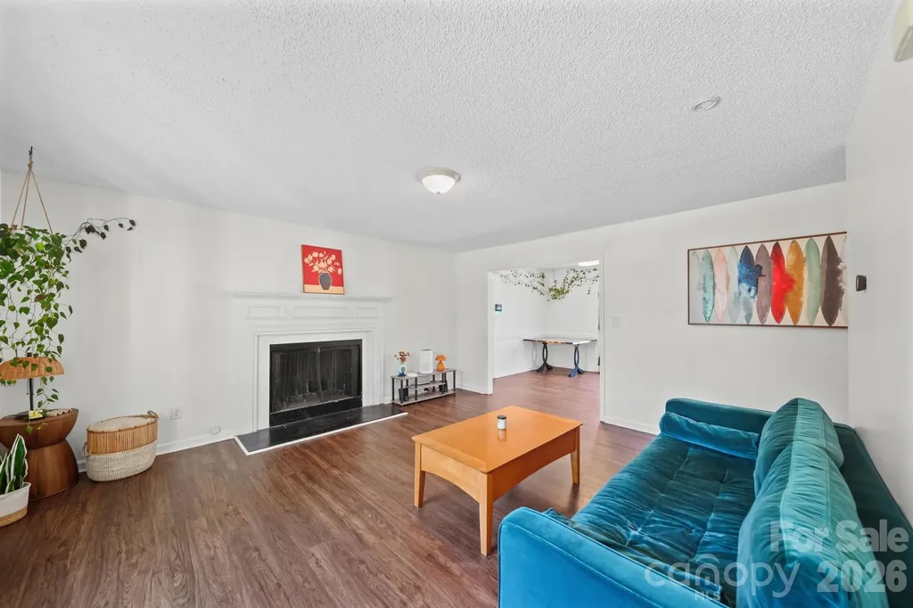 2726 Haversham Court Charlotte NC 28216