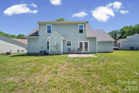 2726 Haversham Court Charlotte NC 28216