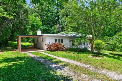 411 Hillcrest Circle Hendersonville NC 28792