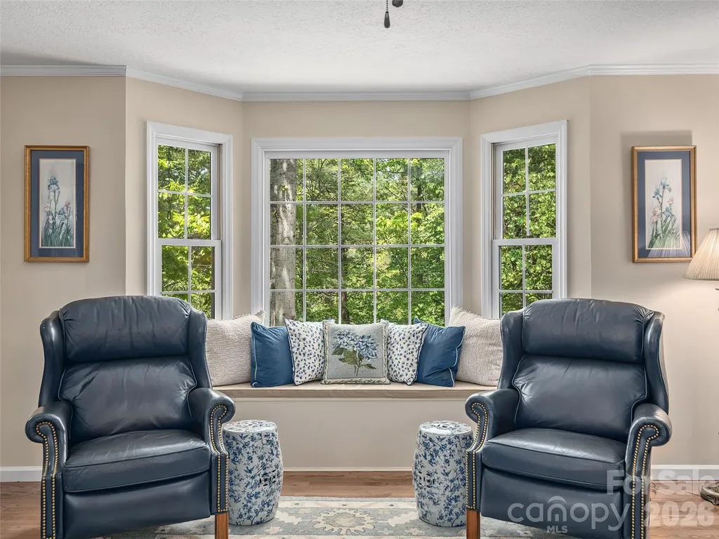 81 Old Gap Creek Road Fairview NC 28730
