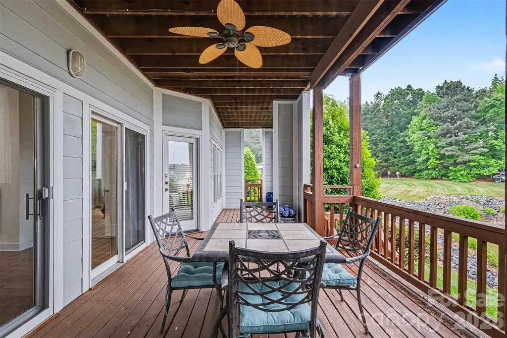 18726 Nautical Drive Cornelius NC 28031