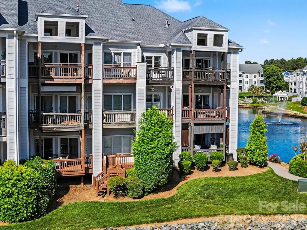 18726 Nautical Drive Cornelius NC 28031